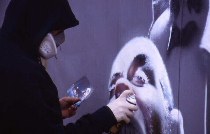 wall-writer-in-action